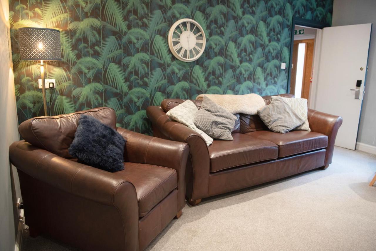 3 -Min Walk To Southport Pier & Beach Fast Wi-Fi & Perfect Getaway Exterior photo